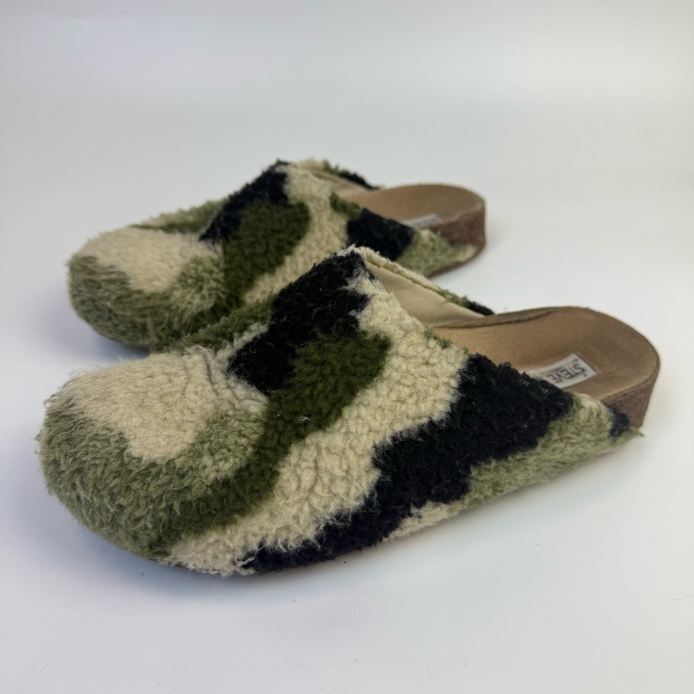 Steve Madden • Vesa Slipper Mule